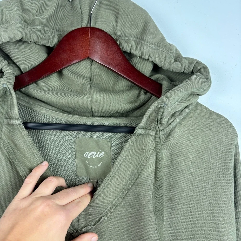 Aerie Barefoot Hoodie Oversized V Neck Green Sweatshirt Sweater Distressed XS - Picture 3 of 8